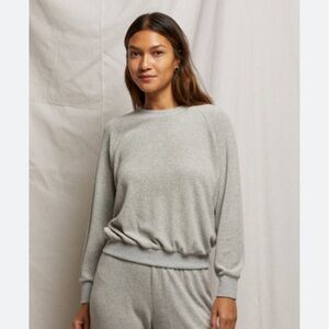 perfectwhitetee Light Gray Women's Sweater Terry fabric size small